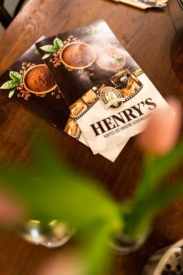 Henriettas Sleeping Pansiyon Ulm Dış mekan fotoğraf